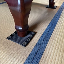 Warakumi Color Table Bed with Anti-Slip, Set of 4 (5.9 x 5.9 inches (15 x 15 cm)), Dent Prevention, Dents, Mini Tatami Mat, Anti-Scratch, Drawer Underlayment, Folding, Fall Prevention (Green)