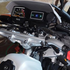 Fsdatongdazi Motorcycle Adapter Accessory Kit Wiring Harness + Mount Bracket Compatible with Yamaha TW200 (2009-current)