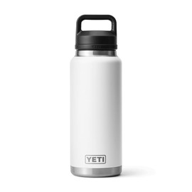 YETI Rambler Bottle Chug, Vaccum Insulated Stainless Steel Bottle with Chug Cap, White, 26 oz (760 ml)