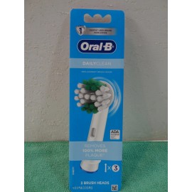 Oral-B Daily Clean Electric Toothbrush Replacement Brush Heads Refill, 3 Count