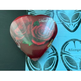 Elmer Chocolate Valentine's Day, Roses, Heart-Shaped Gift 4- Chocolate 1.06oz