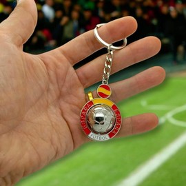 Llavero con Balón y Bandera de España, Accesorio de Fútbol, Llaveros Deportes, Souvenir de España, Selección Española, Fútbol Español, Artículos de Fútbol