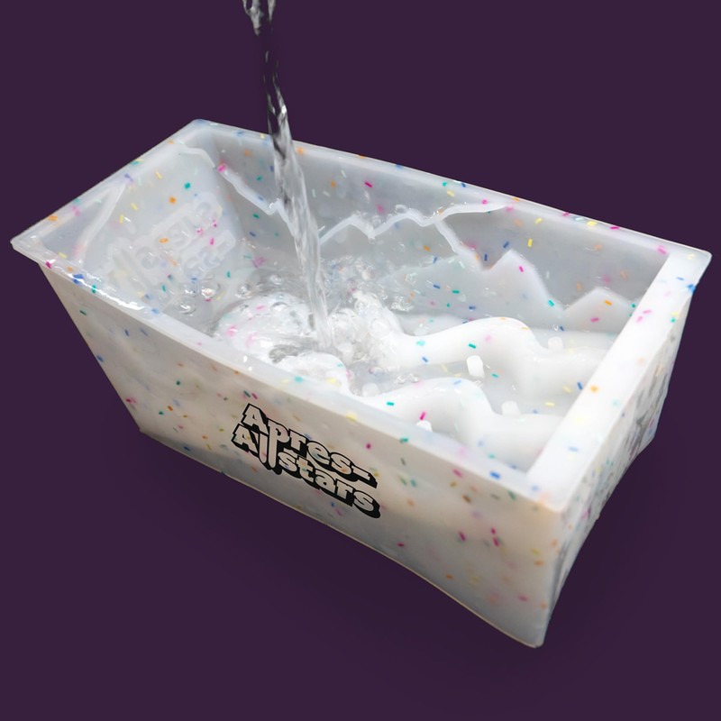 Ski Slope Ice Cube Tray - Shot Slope Slalom -