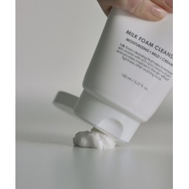 Lamuze Milk Foam Cleansing