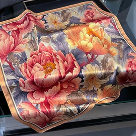 PLIPON 100% Mulberry Silk Neck Scarf - 21"x21" Small Printed Square Neckerchief Scarves for Women Gift Packed (Bloom)