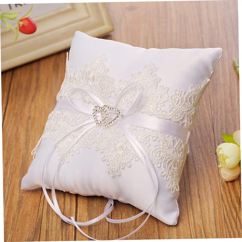 STOBAZA Elegant Lace Wedding Ring Pillow Romantic Heart Shaped Design
