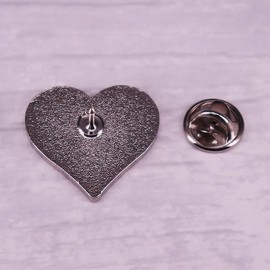 I Love Hot Moms Enamel Lapel Pin, Spicy Mom Badge Brooch For Backpacks, Cute Mother's Day Jewelry Gift