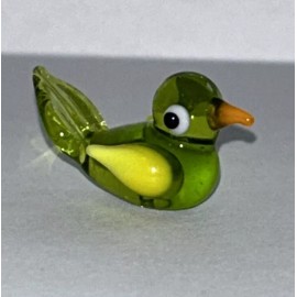 Miniature Tiny Lampwork Flame Hand Blown Glass Green Bird Figurine New