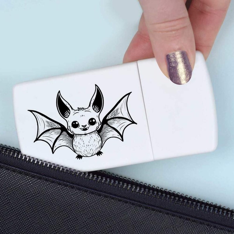 'Cute Bat' Pill Box with Tablet Splitter (PI00030632)