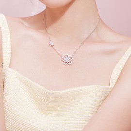 Women's Flower Necklace, Chain with Pendant 925 Sterling Silver Women's with Synthetic Zirconia 40 + 5 cm Comes in Jewellery Gift Box (Silver Flower), Paper, Cubic Zirconia