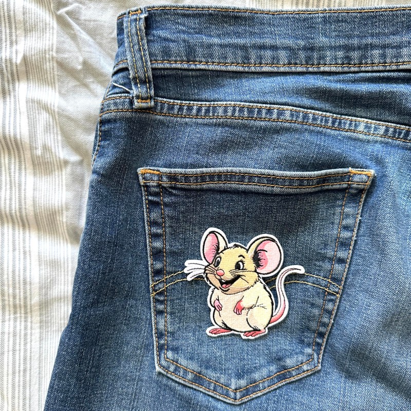 Mouse Patch – Embroidered Animal Applique for Jackets, Bags, Hats