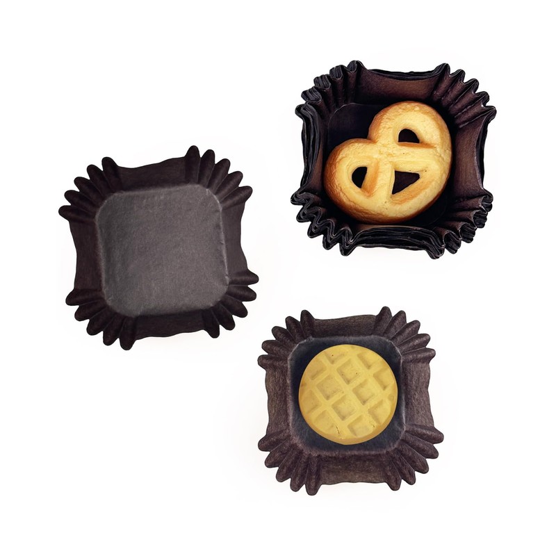 qiqee 500pcs Coffee Square Cupcake Liners Muffin Linner No Smell,