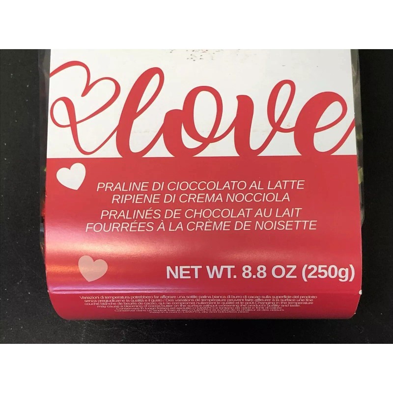 Oliva Valentine’s Day Cream D’Or Hazelnuts Milk Chocolate Pralines 8.8