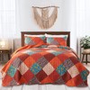 Qucover Queen Quilt Bedding Set, 3 Piece Multicolour Patchwork Print