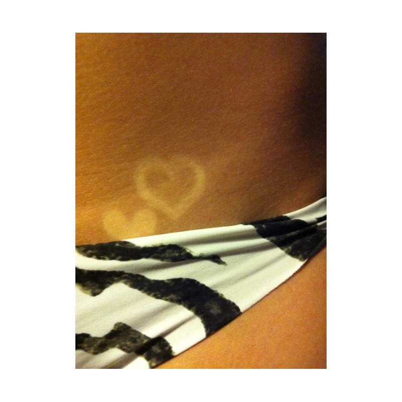 Unbranded 100~ 3 WAY HEART TANNING BODY STICKERS RED