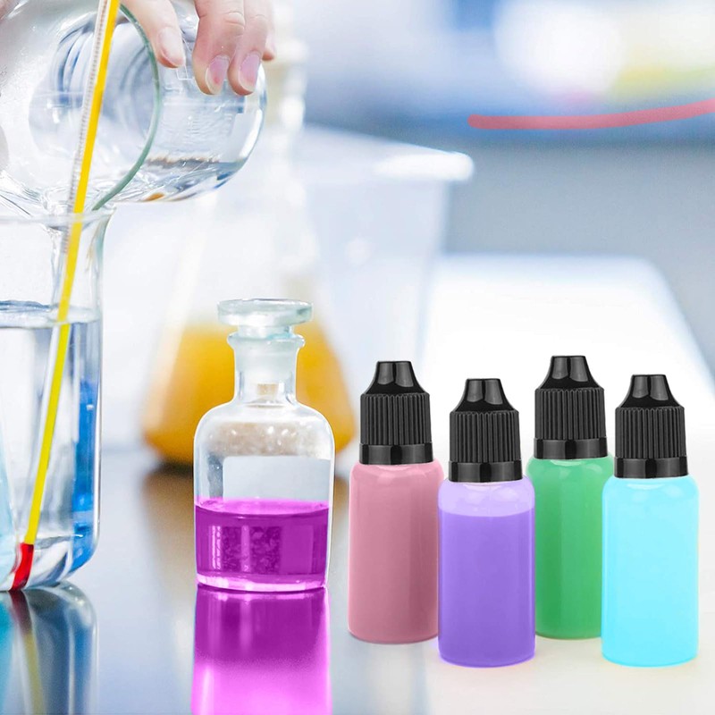 Apstqeeo 30pcs, 5ml Plastic Dropper Bottles with Squeezable Dispenser and