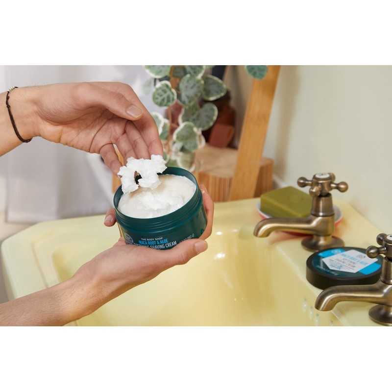 The Body Shop Maca Root & Aloe Softening Shaving Cream