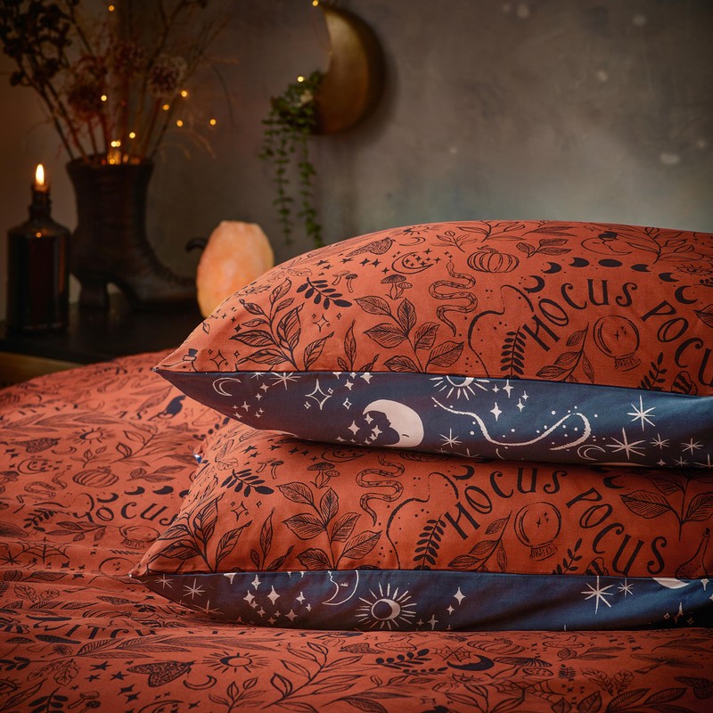 furn. Witchy Vibes Single Duvet Set Rust, Orange