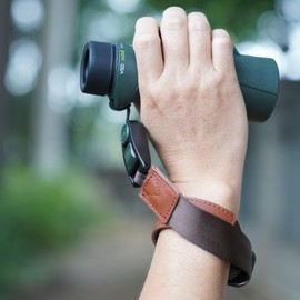 VANGUARD VEO OPTIC GUARD Quick Release Camera/Binocular Wrist Strap - Brown