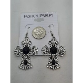 Unbranded Scroll Southwestern Rhinestone Black/Gray Faceted Cab Cross Silver Tone Earrings