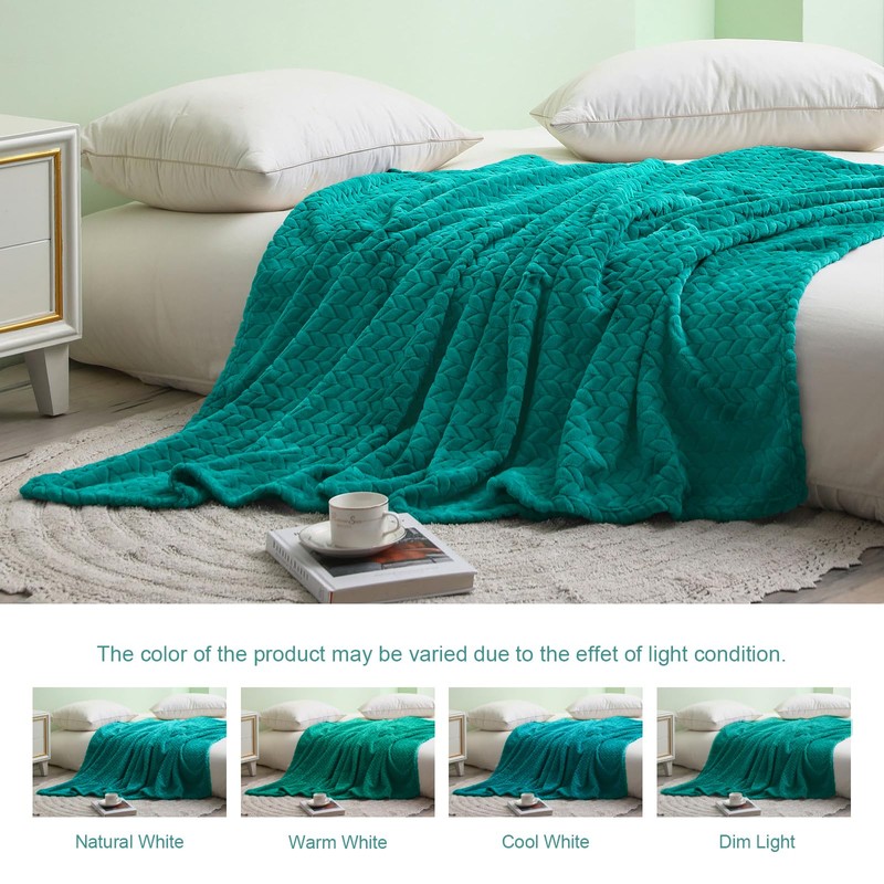 Exclusivo Mezcla Large Flannel Fleece Throw Blanket, 127x178 CM Sofa
