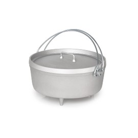 GSI Outdoors Aluminum 12' Dutch Oven | Dutch Oven with Fixed Legs for Camping, Cabin and Home Kitchen