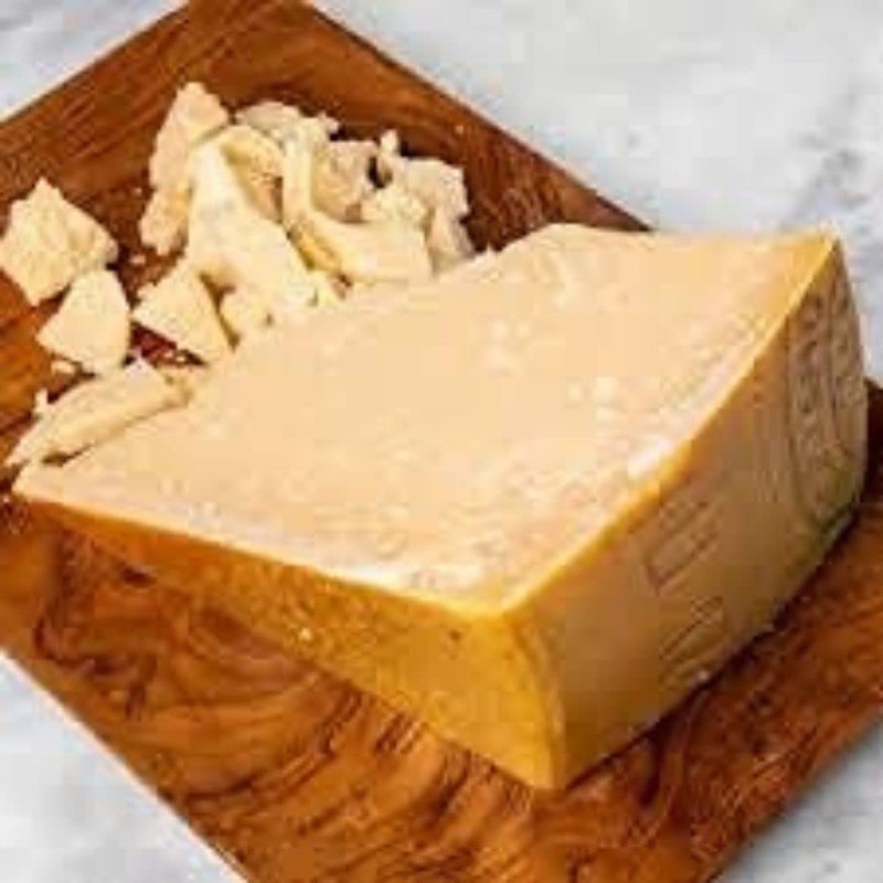Parmigiano Reggiano Cheese Top Grade-Italian Cheese-24 Month, 4 Pound Club