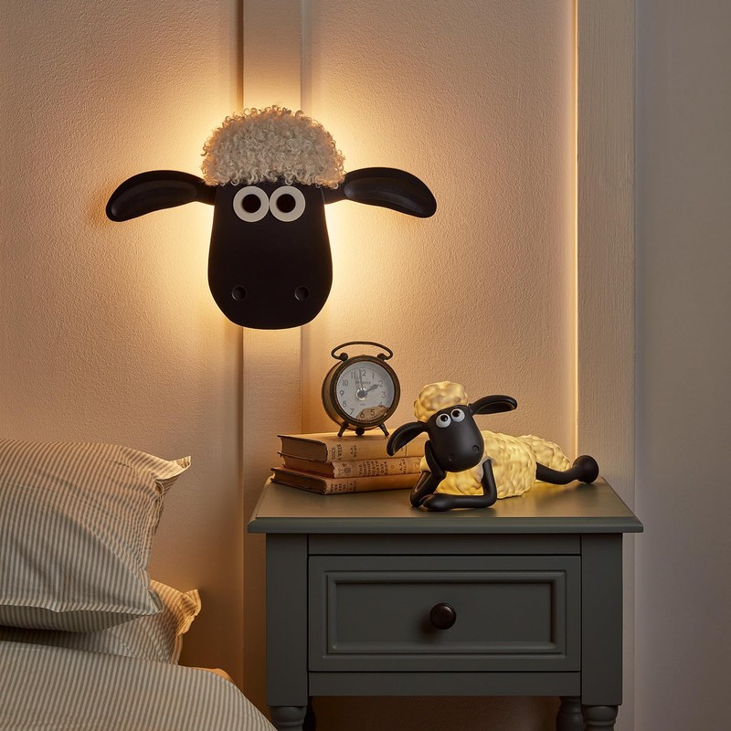 Lights4fun LED Shaun the Sheep™ Table Lamp with Remote Control