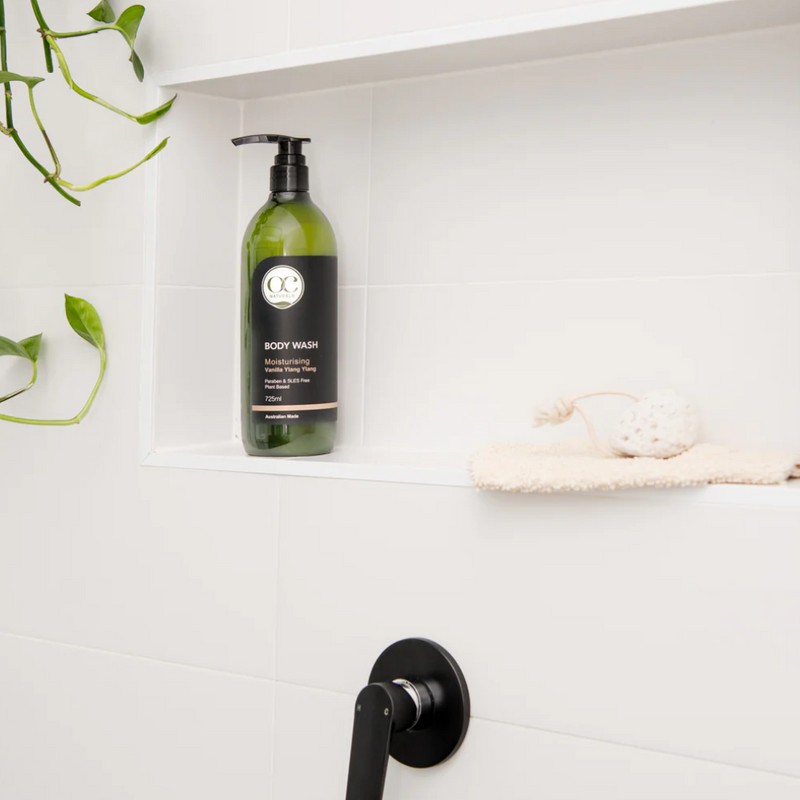 Organic Care OC NATURALS VANILLA SHEA MOISTURISING BODY WASH 725ML