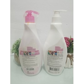 Kids and more Kidz & more mix fruit vit C luminaire moisturizin Shower Gel & body lotion 400ml