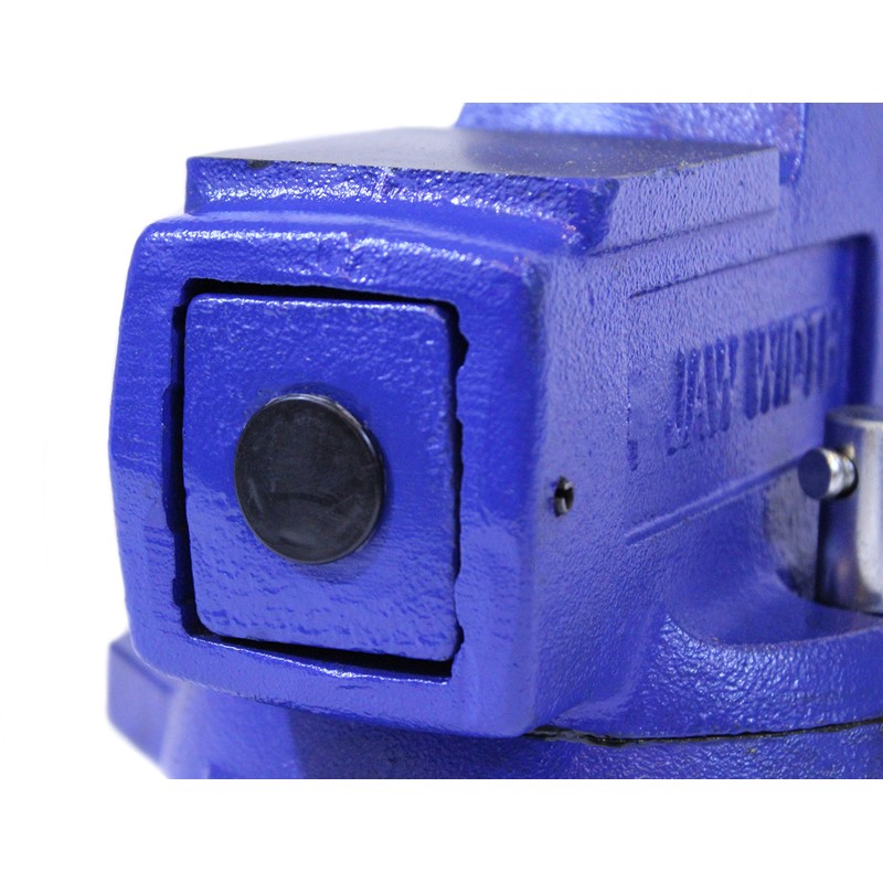 Yost Tools Vises 650-C 5" Mechanics Bench Vise, Silver