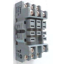 IDEC SR3B-05 Relay Socket 250V 11 Pin Screw Terminal DIN Rail Standard