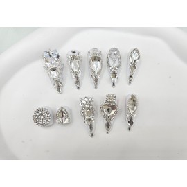 ❣️ 1219 White Swan Nail Queen Handmade Nail Tips ✨ - Short Almond / ❣️ 1219화이트스완네일퀸 수제네일팁 ✨ - 숏아몬드