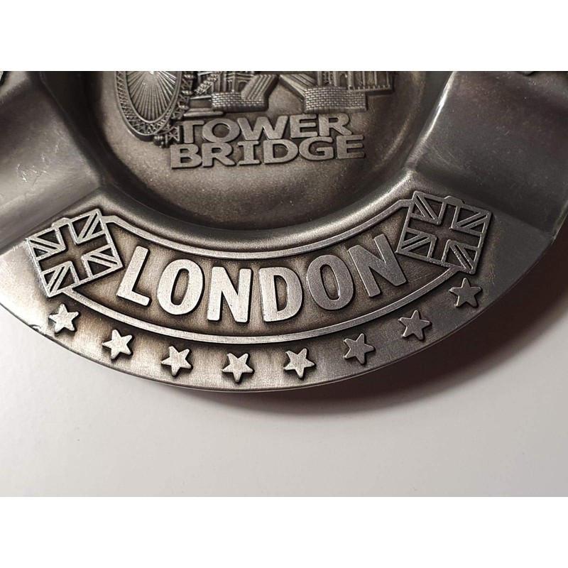 London Collage and Stars Metal Ashtray - Big Ben/Tower Bridge/Eye/Union