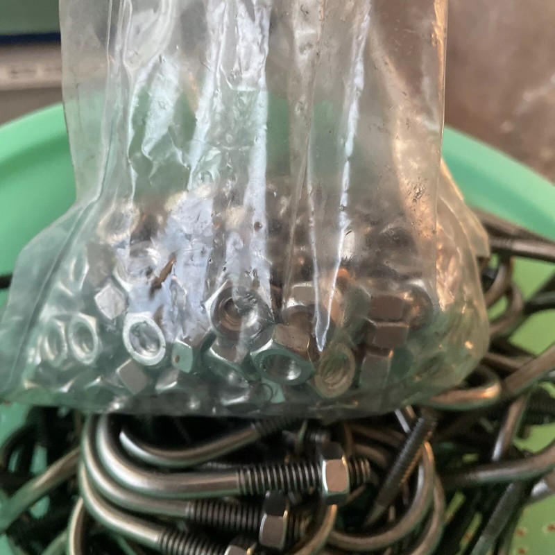 U-BOLT 304 STAINLESS STEEL 1/4" -20X 2.00" With Nuts Qty