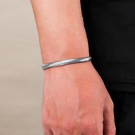 Fashion Simple 6mm Stainless Steel Flat Snake Chain Bracelet Flexible Herringbone Link Charm Soft Woven Bracelets Jewelry Gift for Men and Women 8.5inch