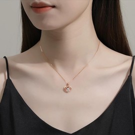 Cúpula de Acrílico con Rosa Eterna con Collar encantada para Siempre Diseño de La Bella y la Bestia con 9 Rosas Flores de Regalos para Mamá,Romántico Regalo para Mujer, San Valentín, Navidad (Rosado)