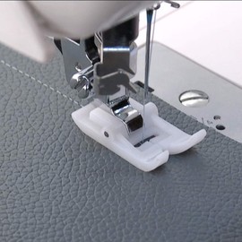 SINGER Presser Foot, White