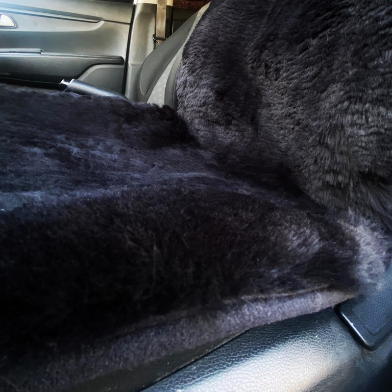 oyiiwen Natural Genuine Sheepskin Dark Black Merino Wool Seat Covers