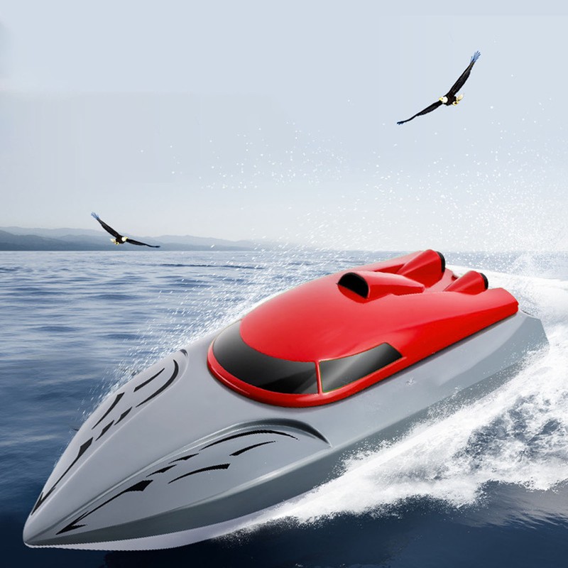 Remote Control Boats Rechargeable 2.4G Electric High Speed Speedboat for