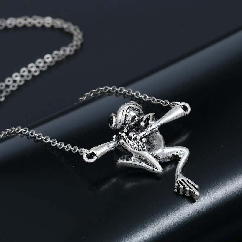 Caiyao Cute Hanging Frog Pendant Necklace Vintage Silver Plated Funny