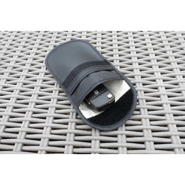 Enhance Car Security with Car Accessories, Key Holder, Car Key Signal Blocker Pouch, Tech Pouch, and Anti-Theft Bag, Safeguard Your Vehicle(2pcs)