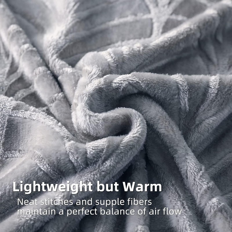 Whale Flotilla Cuddly Blanket with Leaves Pattern, Warm Sofa Blanket,