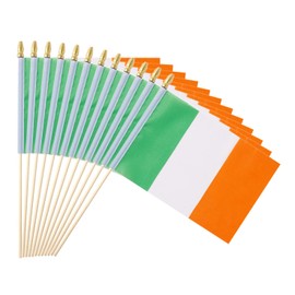 Ckexin 25Pack Small Ireland Flag Handheld Mini Irish Flag on Stick 5x8 Inch