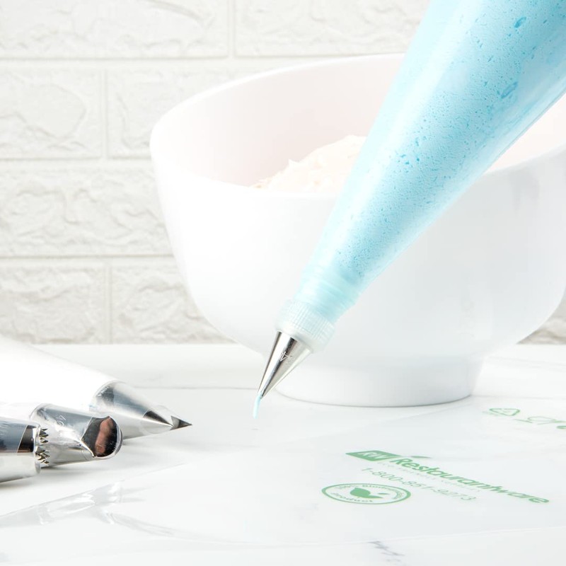 Pastry Tek Stainless Steel #349/352S Leaf Piping Tip - 3/4"