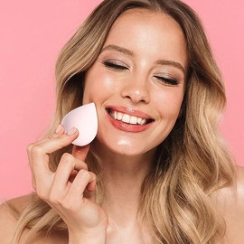 Esponjas de Maquillaje para Base 4 pack con estuche; Beauty Blenders para makeup; Esponja Facial Suave y sin Látex para Líquido, Cremas y Polvos.