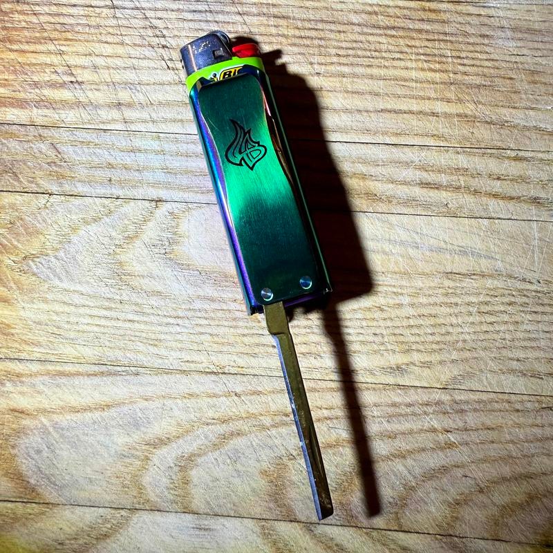 LighterBro - Green Goddess - Lighter Case/Multitool Accessory Lightweight Stainless
