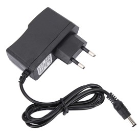 9 V AC / DC Electric Guitar Effector Power Supply Universal Power Supply for Electric Guitar Single Effector 100-240 V (EU Plug)