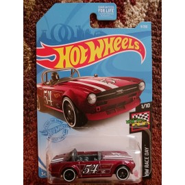 Hot Wheels - Triumph TR6 Green Metalic Paint HW Race Day 1/10