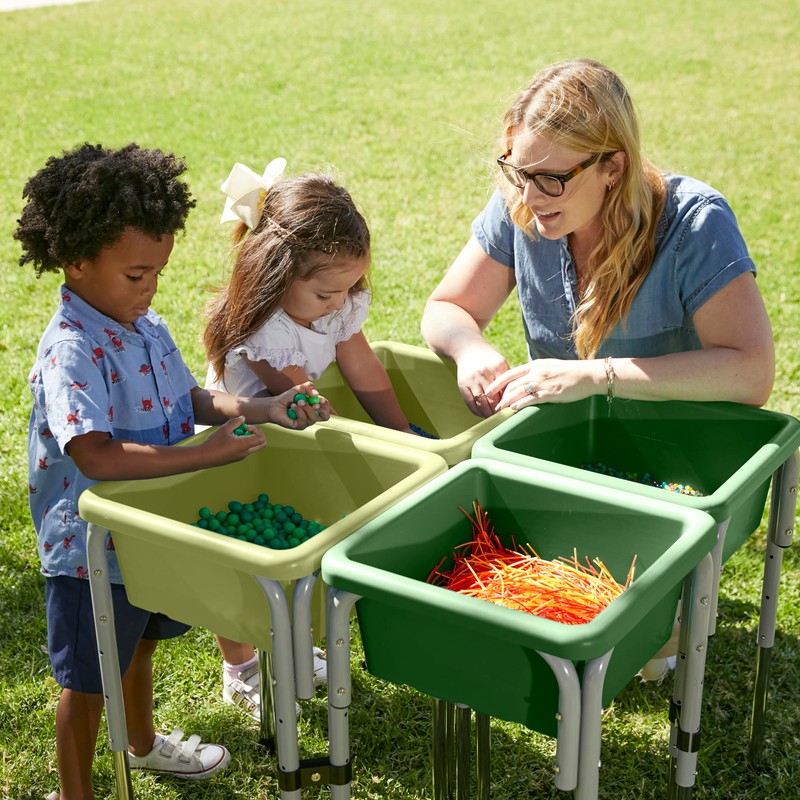 ECR4Kids 4-Station Sand and Water Adjustable Play Table, Sensory Bins,